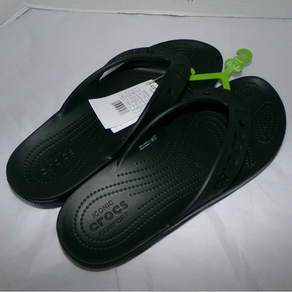 Crocs Baya II Mens SZ 11.0 Flip Flop Sandals Black  NWT